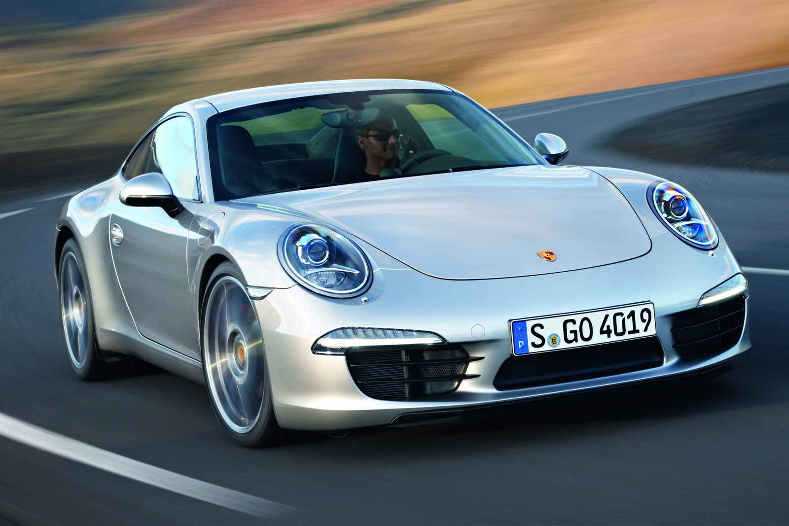 1076cd02-porsche_991_13